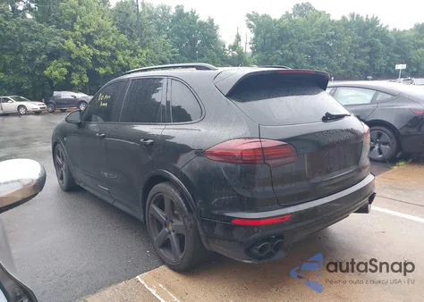 2017 Porsche Cayenne Gts из США, поврежденный, VIN WP1AD2A2XHLA83028